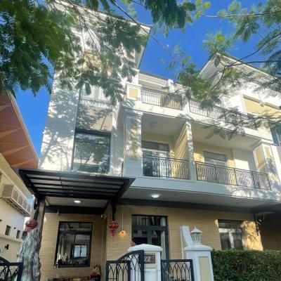Biệt thự sân vườn Verosa Park 8x18.5m – Full nội thất – Giá 23 tỷ